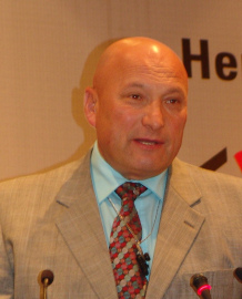 Между наукой и жизнью пролегает знание. Екатеринбург, Россия