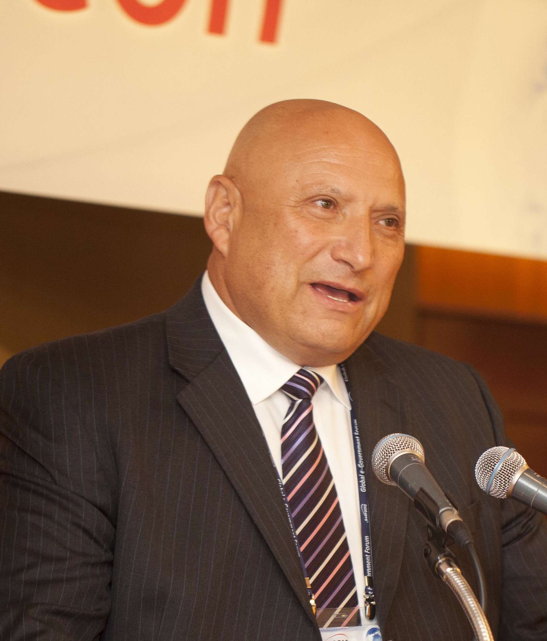 Выступление на 1-й совместной научной Конференции «Космос для Человечества», посвященной 50-летию космической эры. г. Королев, Россия